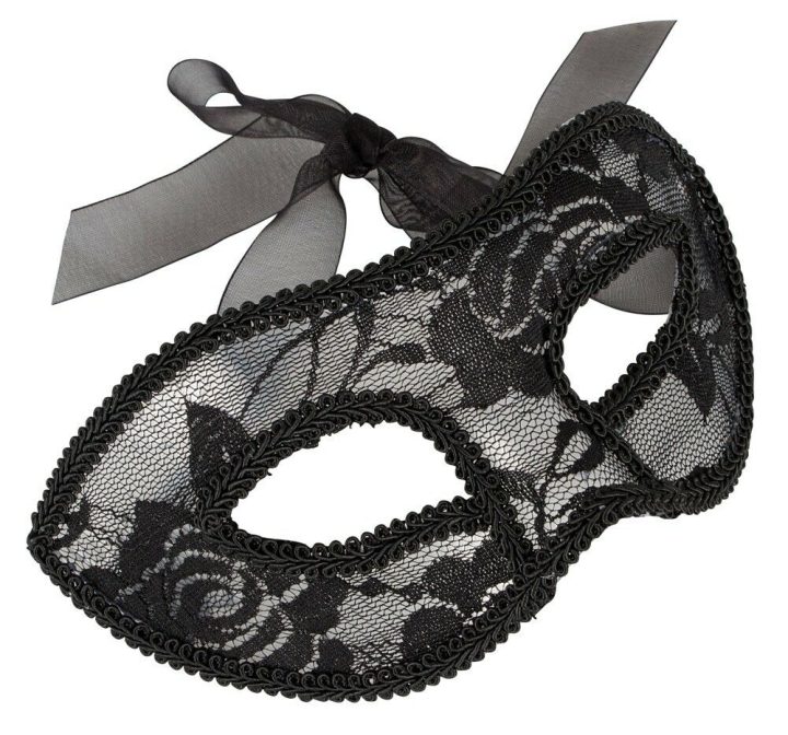 CC MASQUERADE MASK BLACK